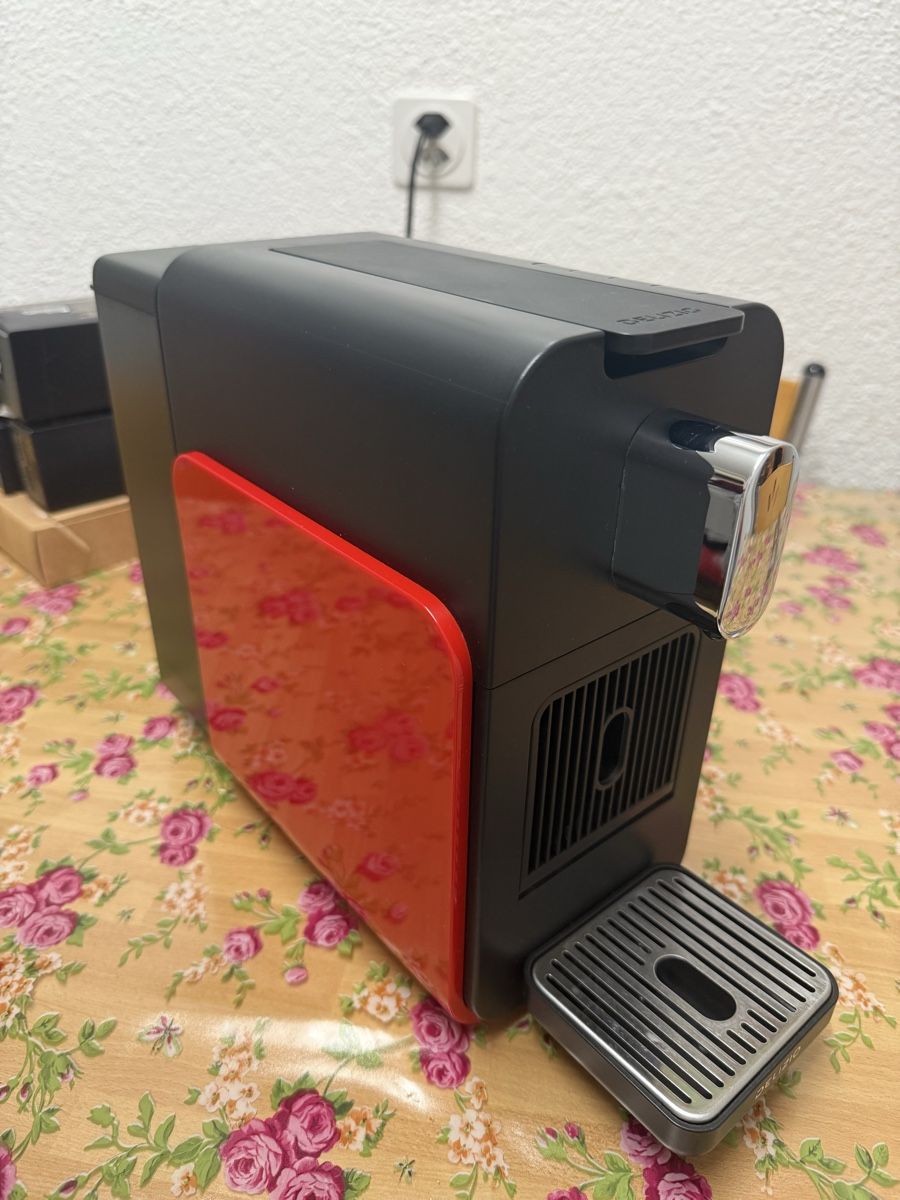 Delizio Macchine per caffè & Macchine per espresso: Delizio Kaffeekapselmaschine Brava Smartline, Rot – Usato da Untersiggenthal venduto da capodanilo6 1