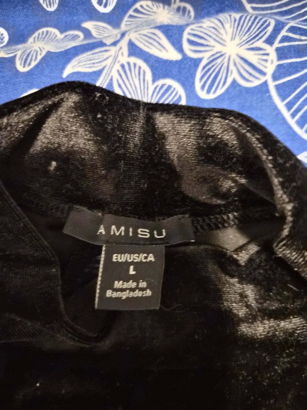 Topshop Top: Body gr L samt hinten spitze – Nuovo (secondo la descrizione) da Dietikon venduto da Eleda 2