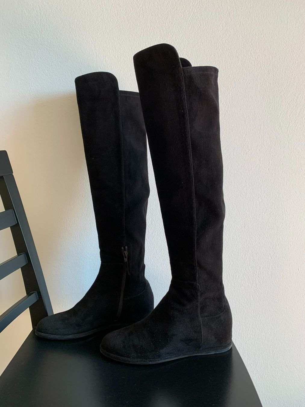 Stuart Weitzman Damenschuhe: STUART WEITZMAN: Edler schwarzer Overknee-Stiefel, 37,5 – Neu (gemäss Beschreibung) aus Luzern von designluzern 2
