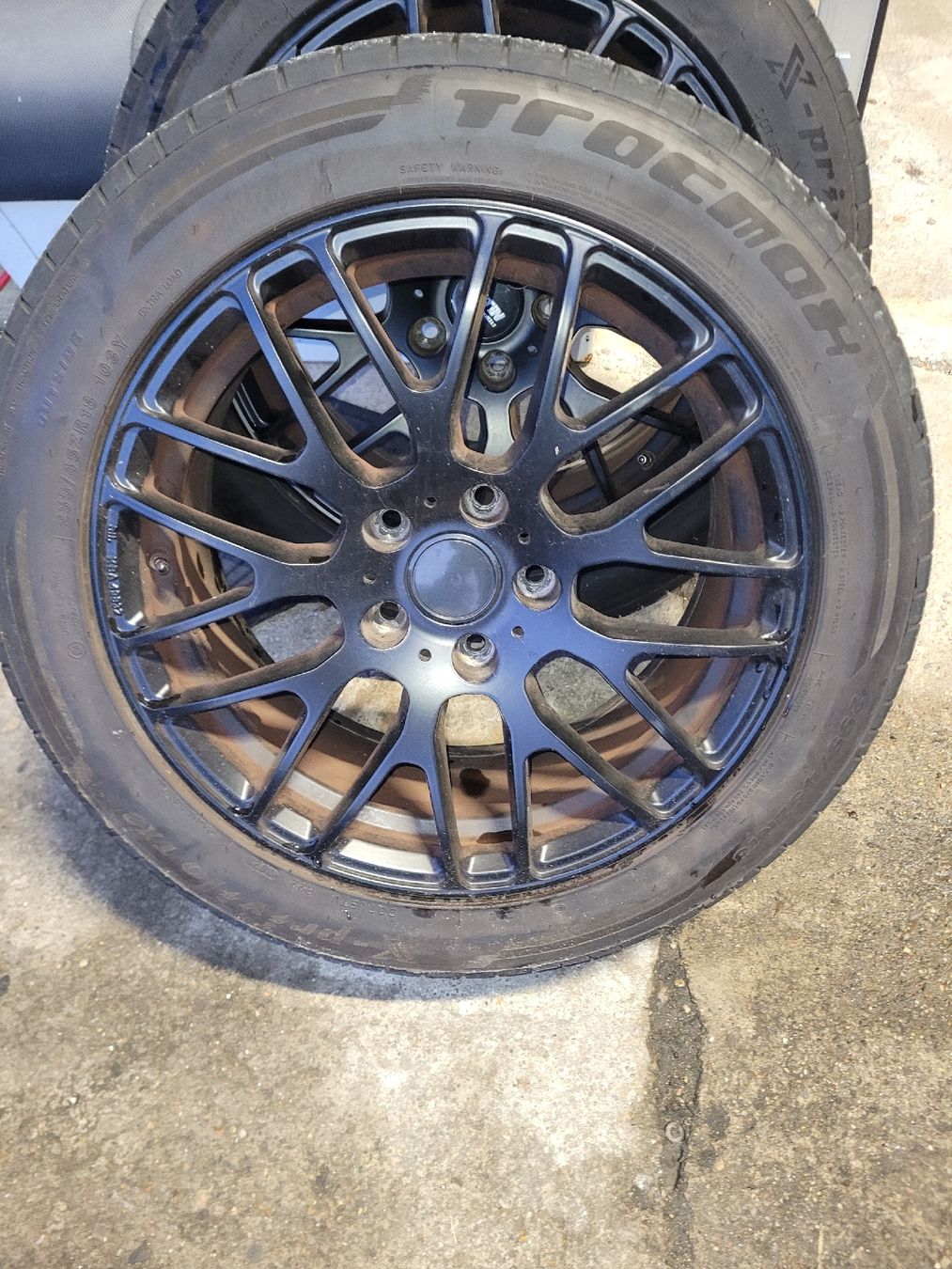 Pneumatici & Ruote complete: vw t5 felgen – Usato da Laufen venduto da Nachlasverkauf 1