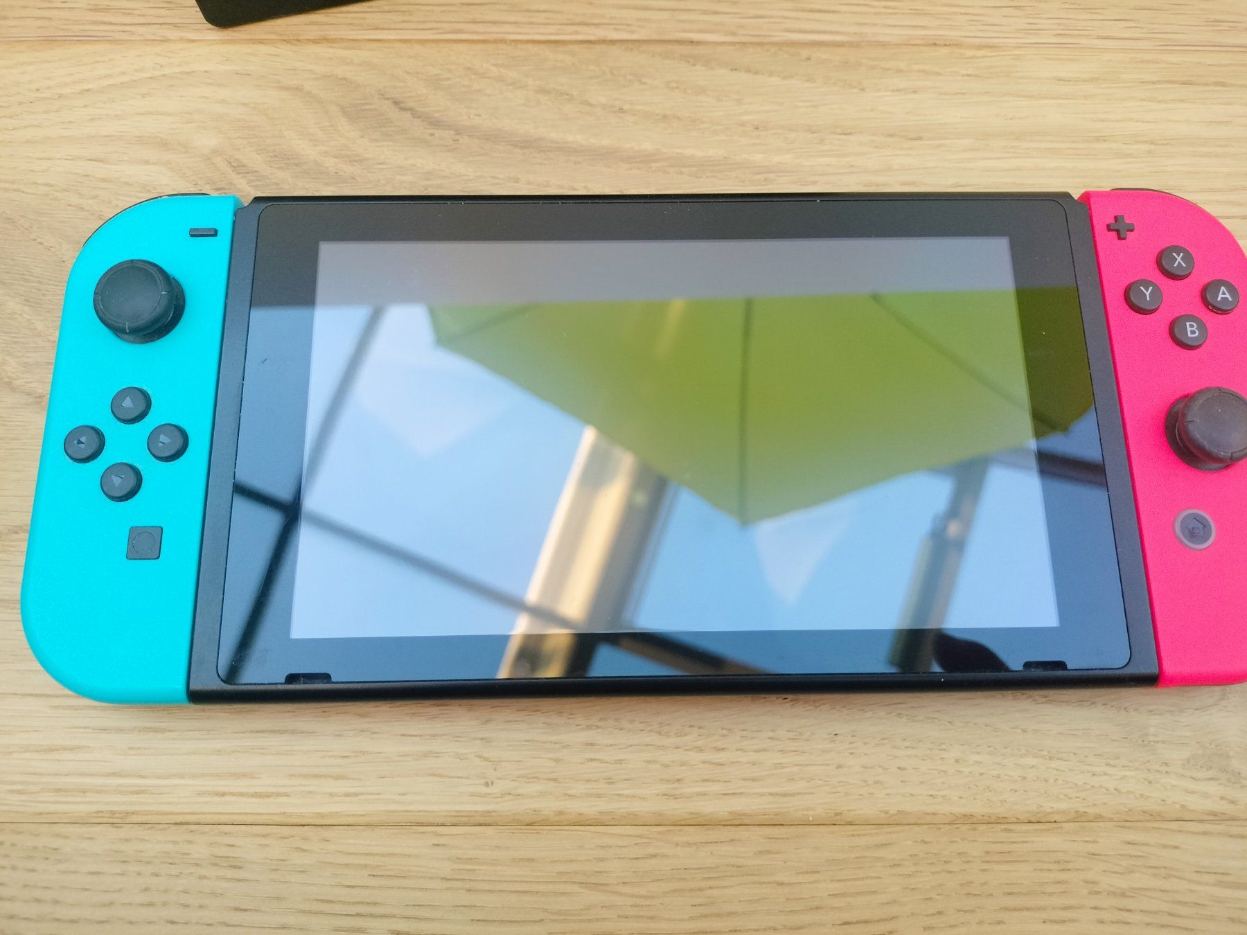 Nintendo Konsolen: Nintendo Switch rot/blau Komplettset – Gebraucht aus Wil SG von kaizzen 2