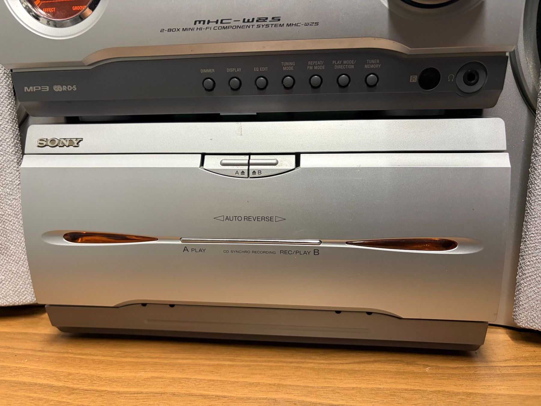 Sony Sistemi audio & multimediali: Sony MHC-W25 - Mini-Hi-Fi-Komponentensystem – Usato da Kirchberg BE venduto da pic.co 2
