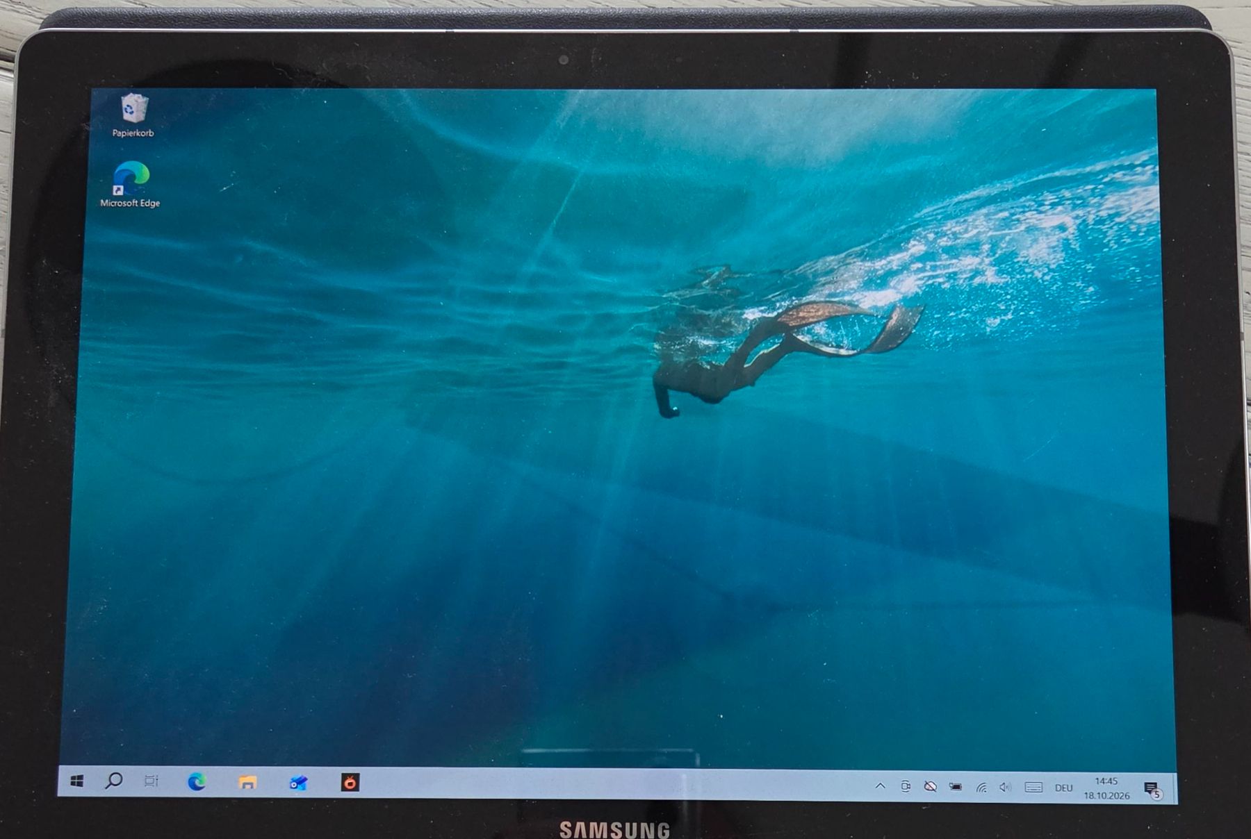Samsung Tablet PC: Samsung Galaxy TabPro S – Gebraucht aus Heimberg von cinderella13 3