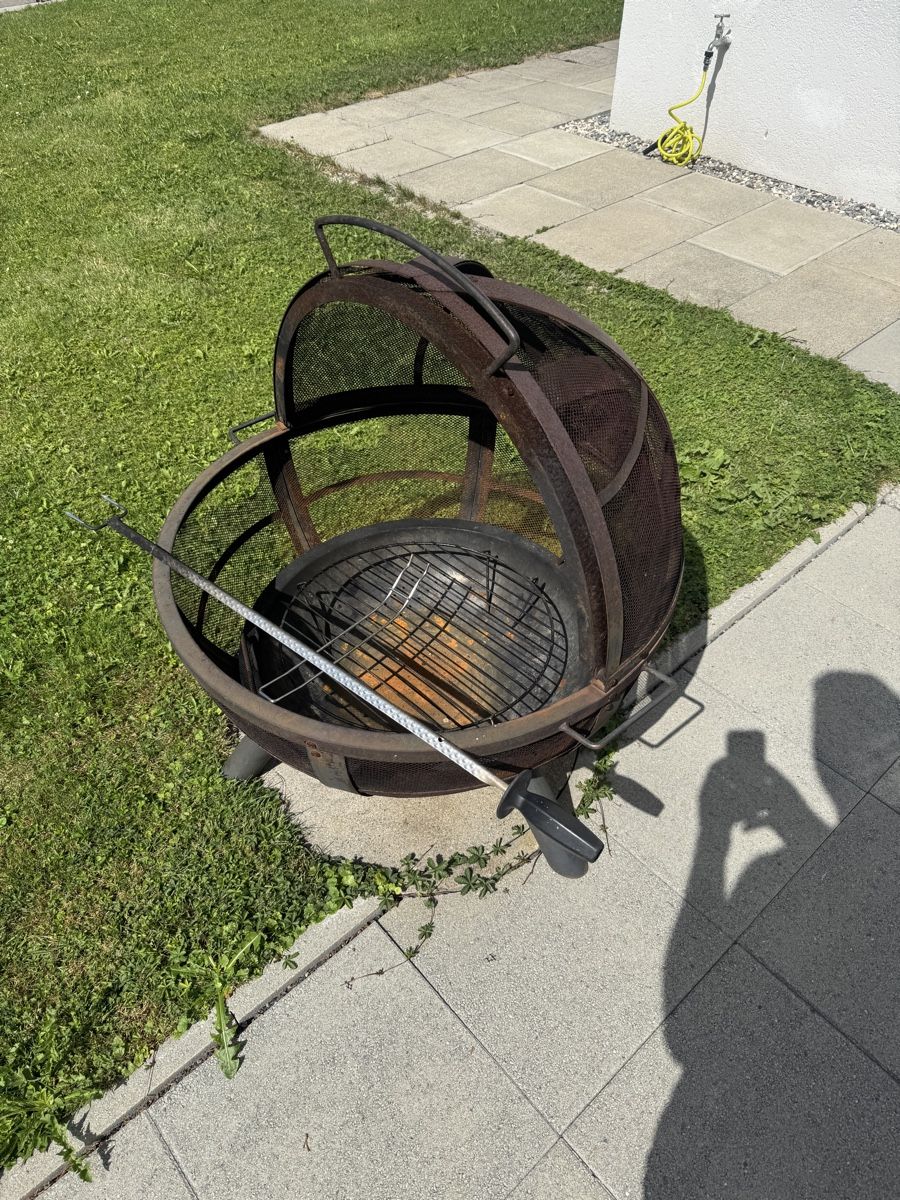 Feuerschale: Feuerkorb mit Grillrost und Haube – Gebraucht aus Ruggell von Forrer1000 2