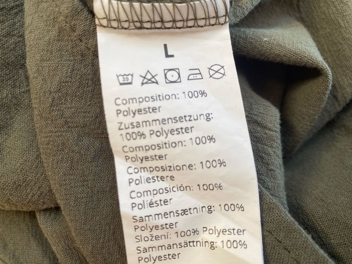 Only Tops: Luftiges Damen Oberteil L dunkelgrün – Neu (gemäss Beschreibung) aus Buochs von H16 7