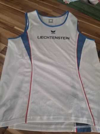 Pull athlétisme  team LIECHTENSTEIN
