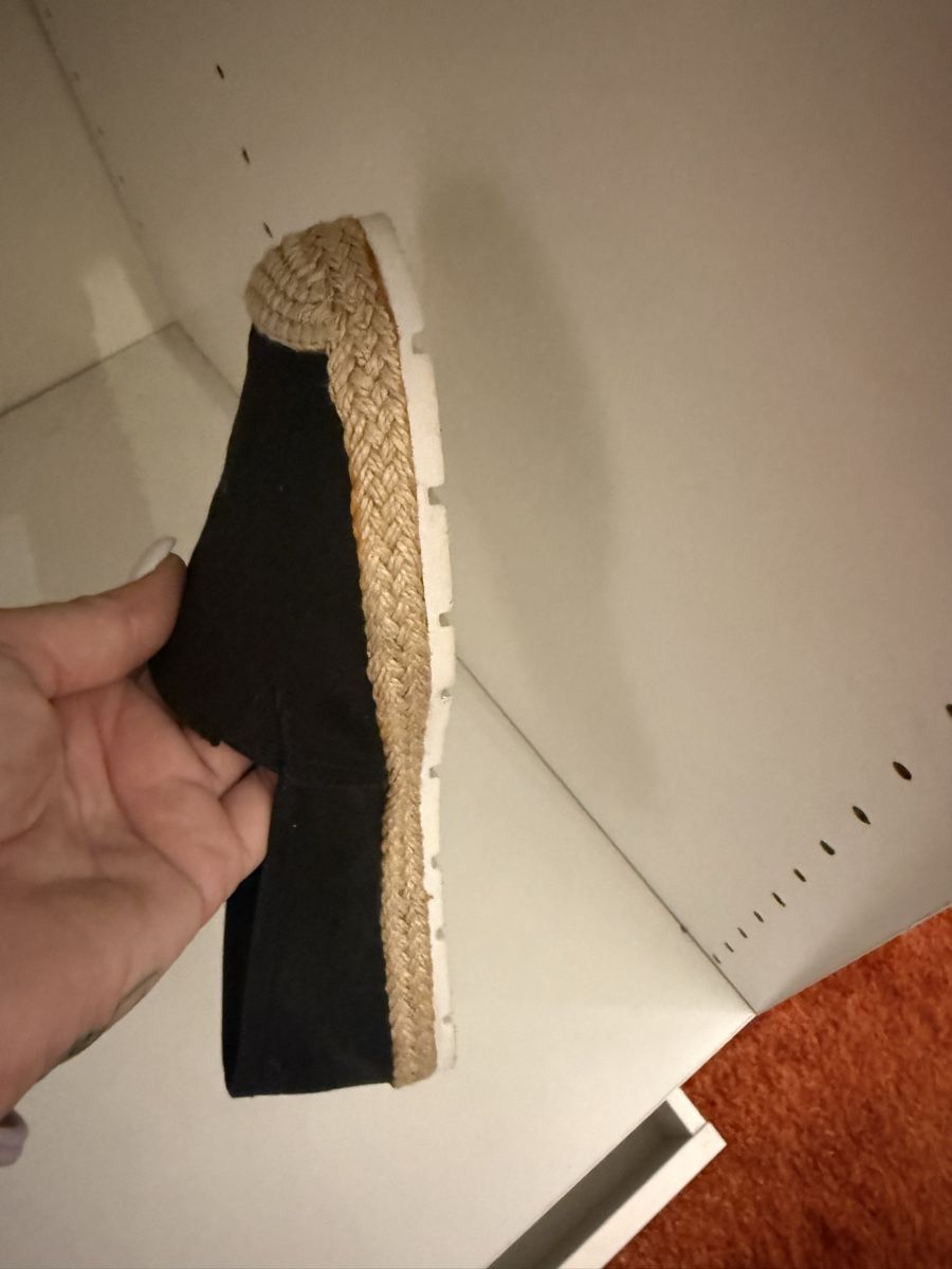 Tommy Hilfiger Scarpe da donna: Tommy Hilfiger Espadrilles neu Grösse 37 – Nuovo (secondo la descrizione) da pratteln venduto da Bogi94 4
