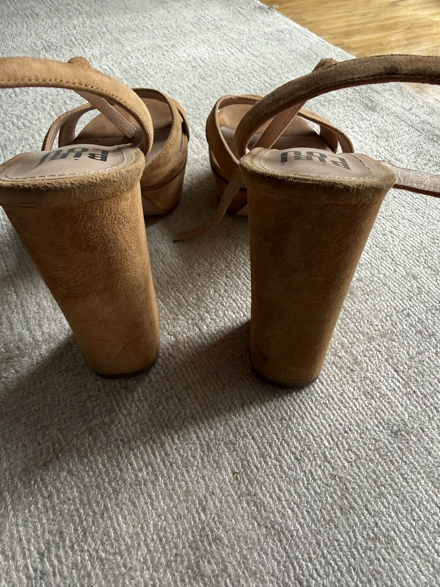 Scarpe da donna: Plateau Sandalen, Wildleder, Gr. 38 – Usato da Zürich venduto da secondhandpassion 2