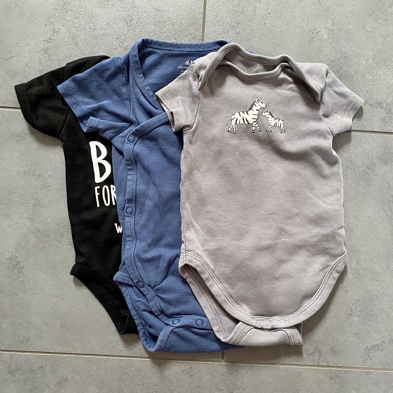 Lotti di vestiti: Body Set Kurzarm Gr. 74 – Usato da Urdorf venduto da Tjara65 1