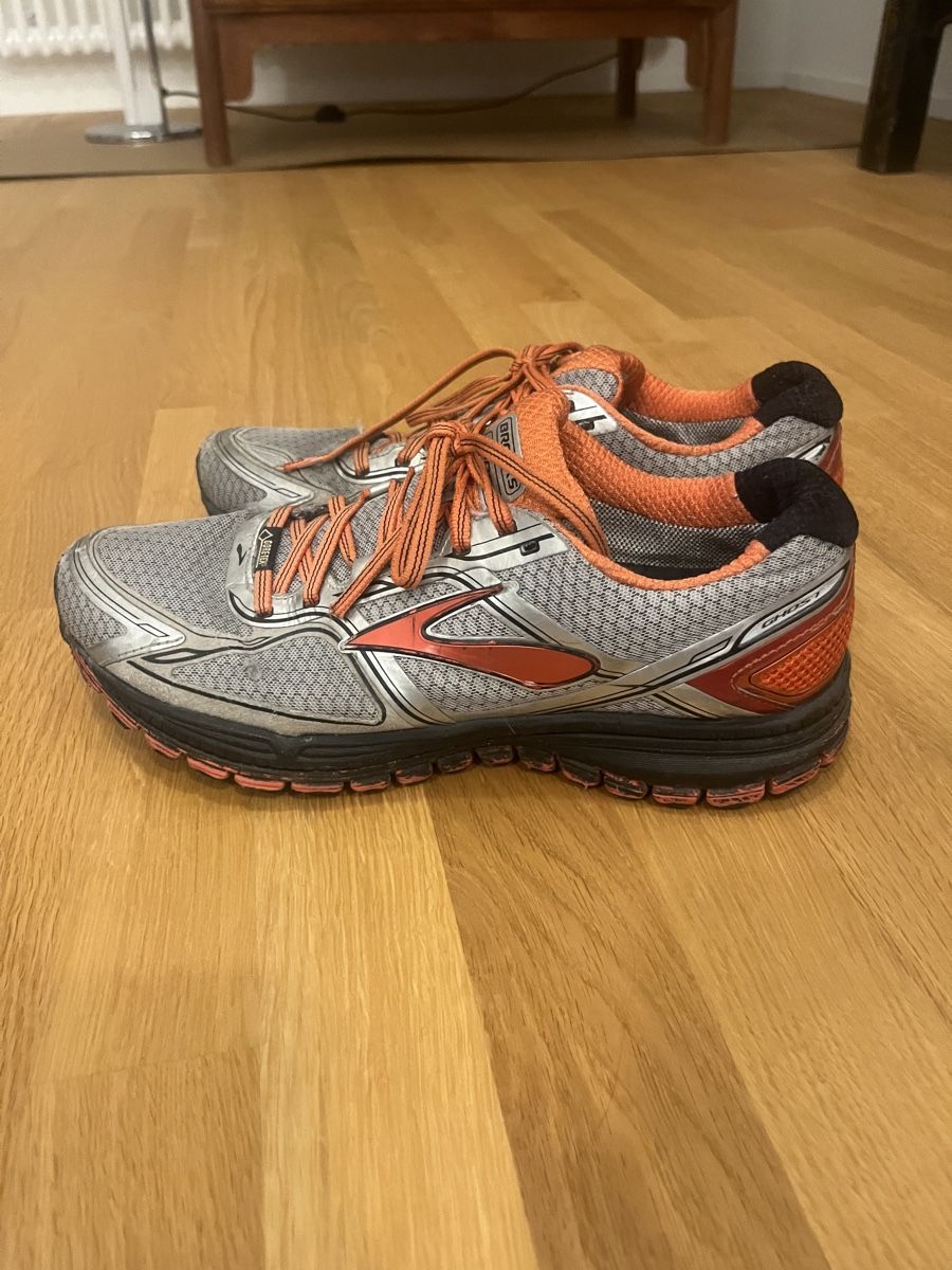 Herrenschuhe: Brooks Ghost 8GTX running shoes – Gebraucht aus Winterthur von 3mi_2kpf 2