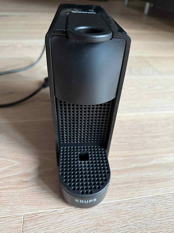 Kaffeemaschinen & Espressomaschinen: Nespresso ESSENZA Mini von Krups – Gebraucht aus Kreuzlingen von tho_jwl7