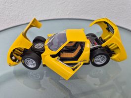 Lamborghini Miura von Anson 1:18.