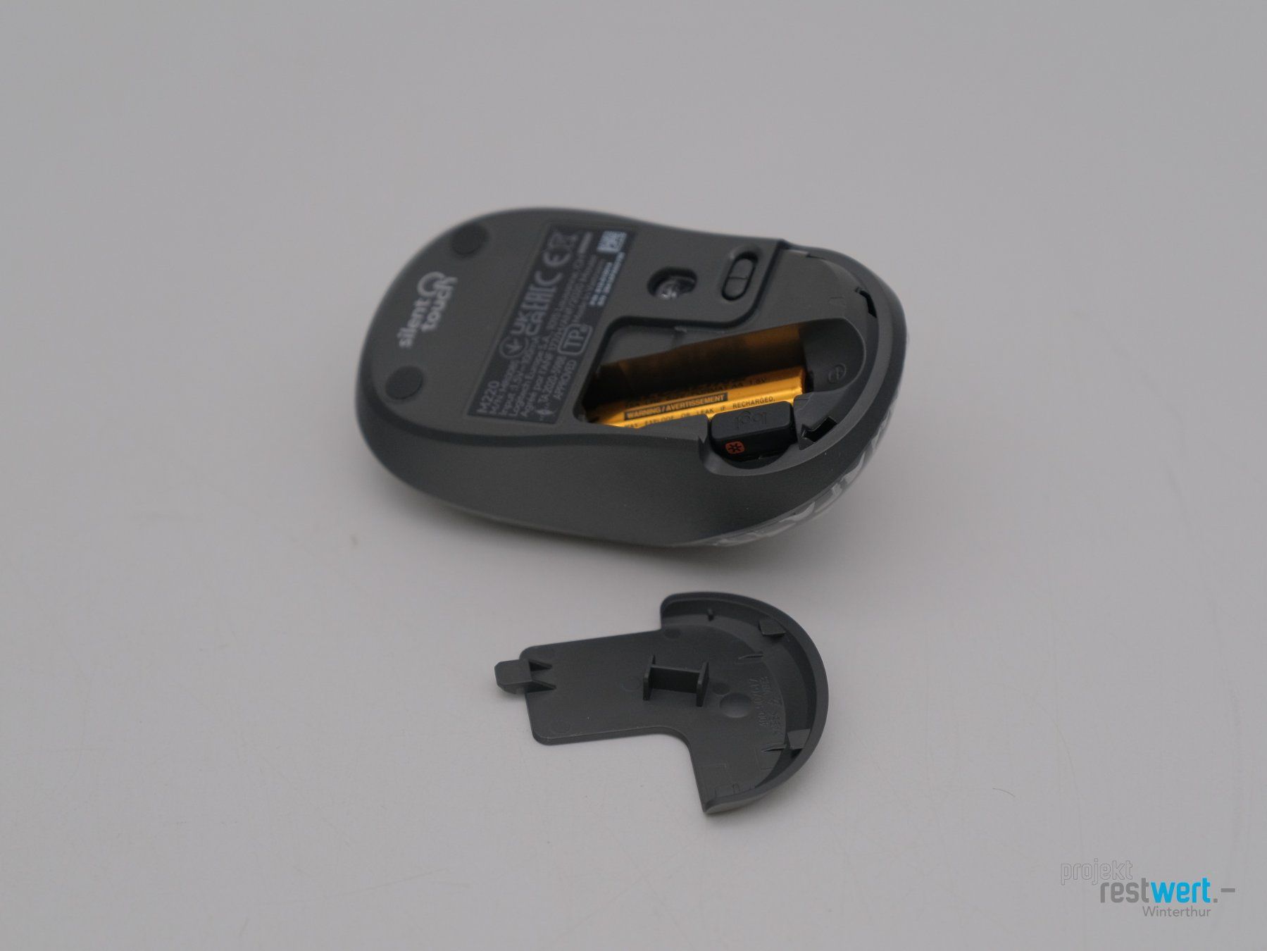 Logitech Tastiere: LOGITECH Wireless Combo MK295 Silent – Nuovo (secondo la descrizione) da Winterthur venduto da Restwert_Winterthur 1