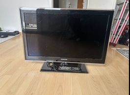 Samsung Fernseher  funktioniert einwandfrei 