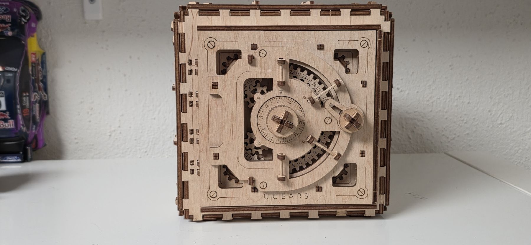 Ugears Kit di modellismo & Modellini statici: Ugears Safe Bausatz - Neuwertig – Nuovo (secondo la descrizione) da Heimenhausen venduto da rovermini