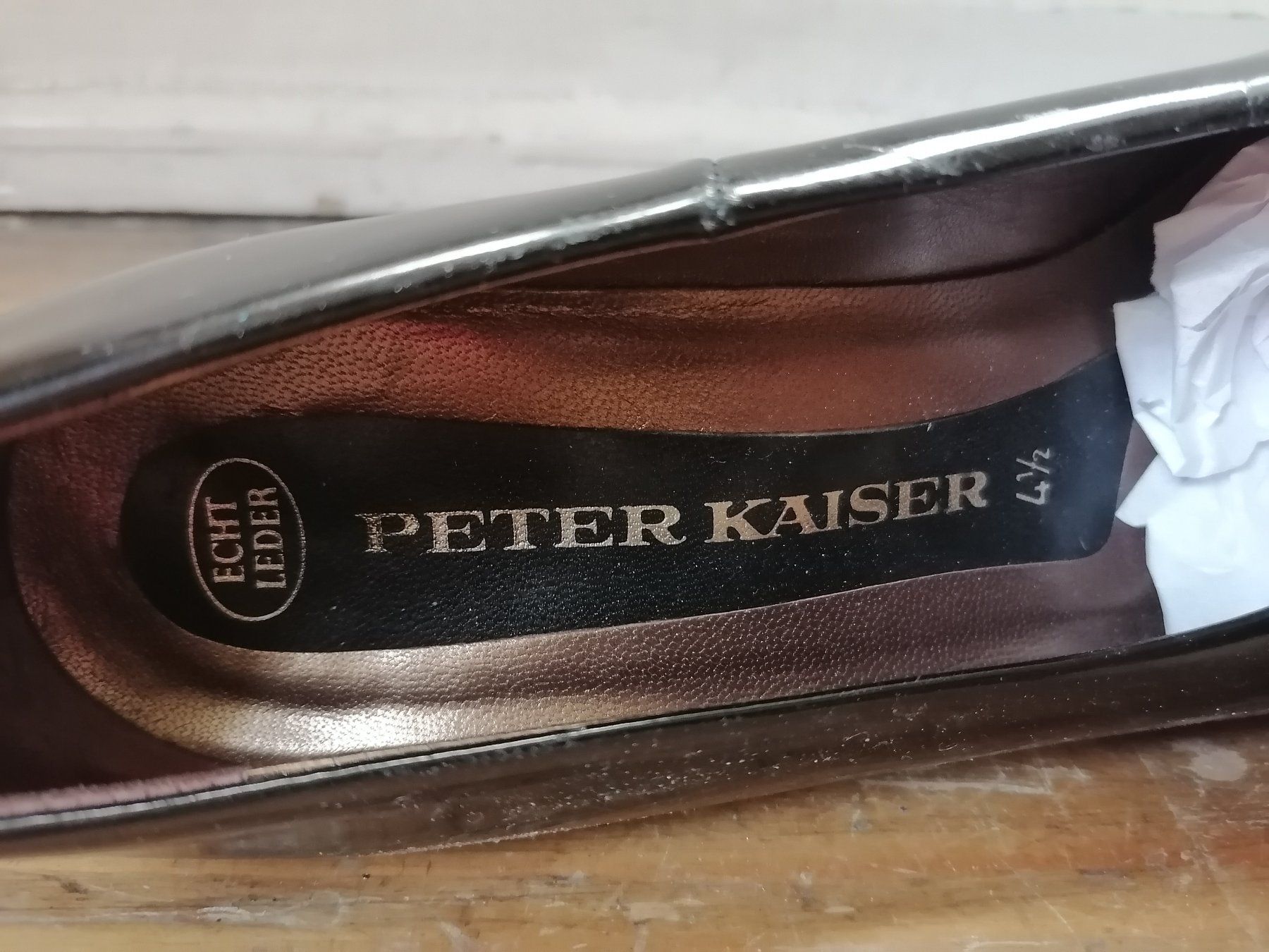 Kaiser Scarpe da donna: Peter Kaiser, Lack Leder schwarz, Grösse 4 1/2 – Usato da Basel venduto da Melodrom 2