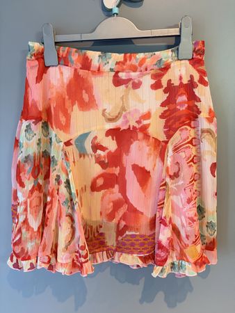 Jupe NAF NAF imprimée courte taille 38 bon état