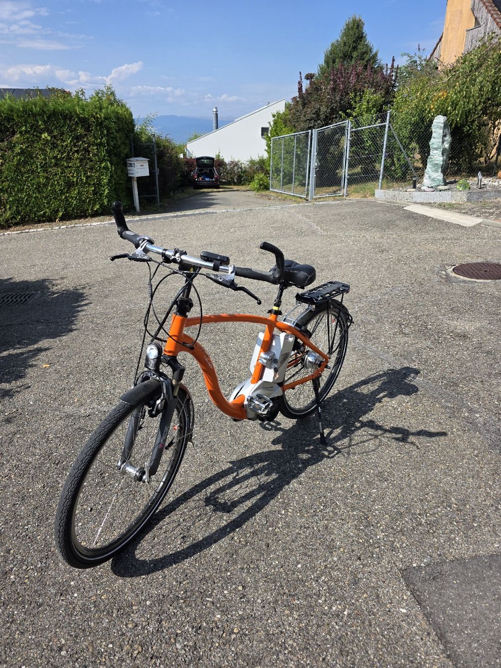 Velos: Vélo électrique Flyer orange – Gebraucht aus Cudrefin von Gsgsa 7
