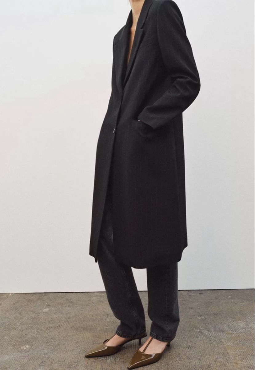 Giacche: Langer gestreifter Blazer S/ Blazer long à rayures S – Nuovo e nell'imballaggio originale da Veyras venduto da ValClasse 1