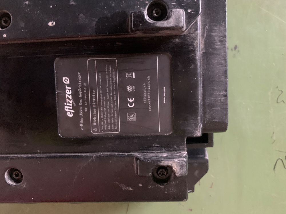 Bosch E Bike Akku 2 Stk defekt (Defekt) in Eichberg für CHF 50 – mit ...