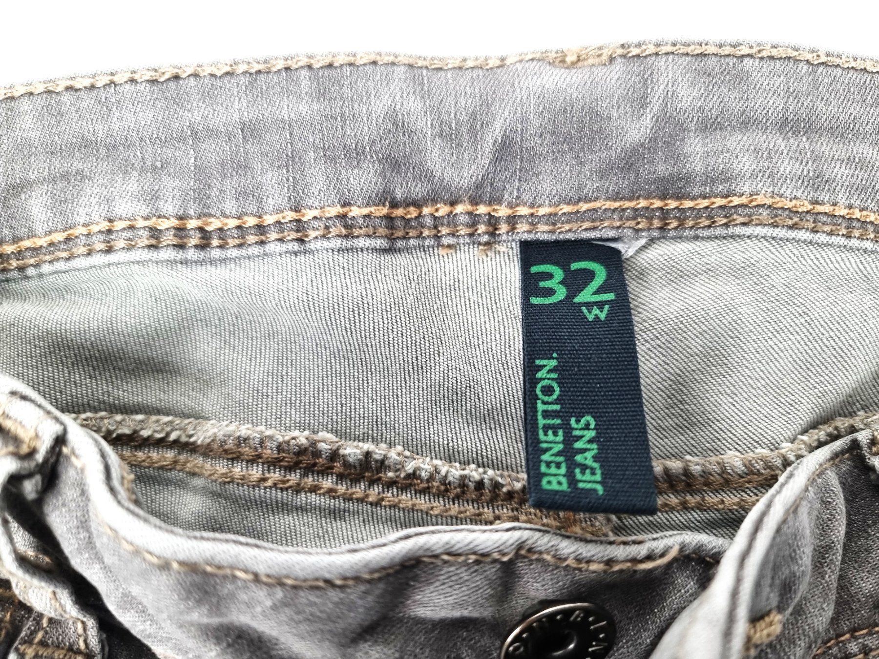 Benetton Jeans: Frauenjeans Gr. 32 – Usato da Urtenen-Schönbühl venduto da Restwert_Schoenbuehl 6