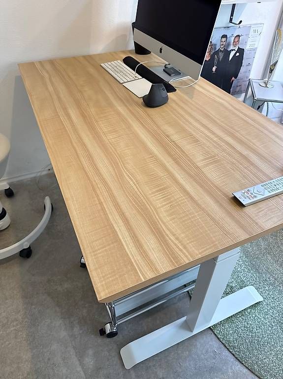 Plateaux: Ofinto Tischplatte Eiche 140x80, super Zustand – D'occasion à Zürich par ortigia 2