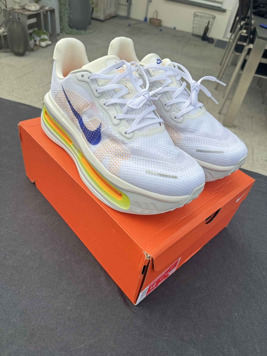 Scarpe da uomo: Nike Vomero Premium Grösse 46 – Nuovo e nell'imballaggio originale da Lengnau BE venduto da kev_7fhj