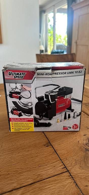 Compresseurs: Mini-Kompressor – D'occasion à Auenstein par Crufi