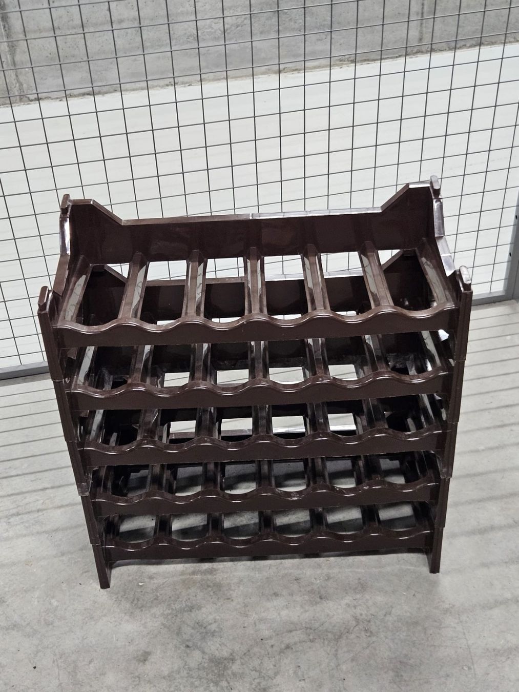 Scaffali: Weingestell (5 Stk) – Usato da Ostermundigen venduto da Kaervek_SUI