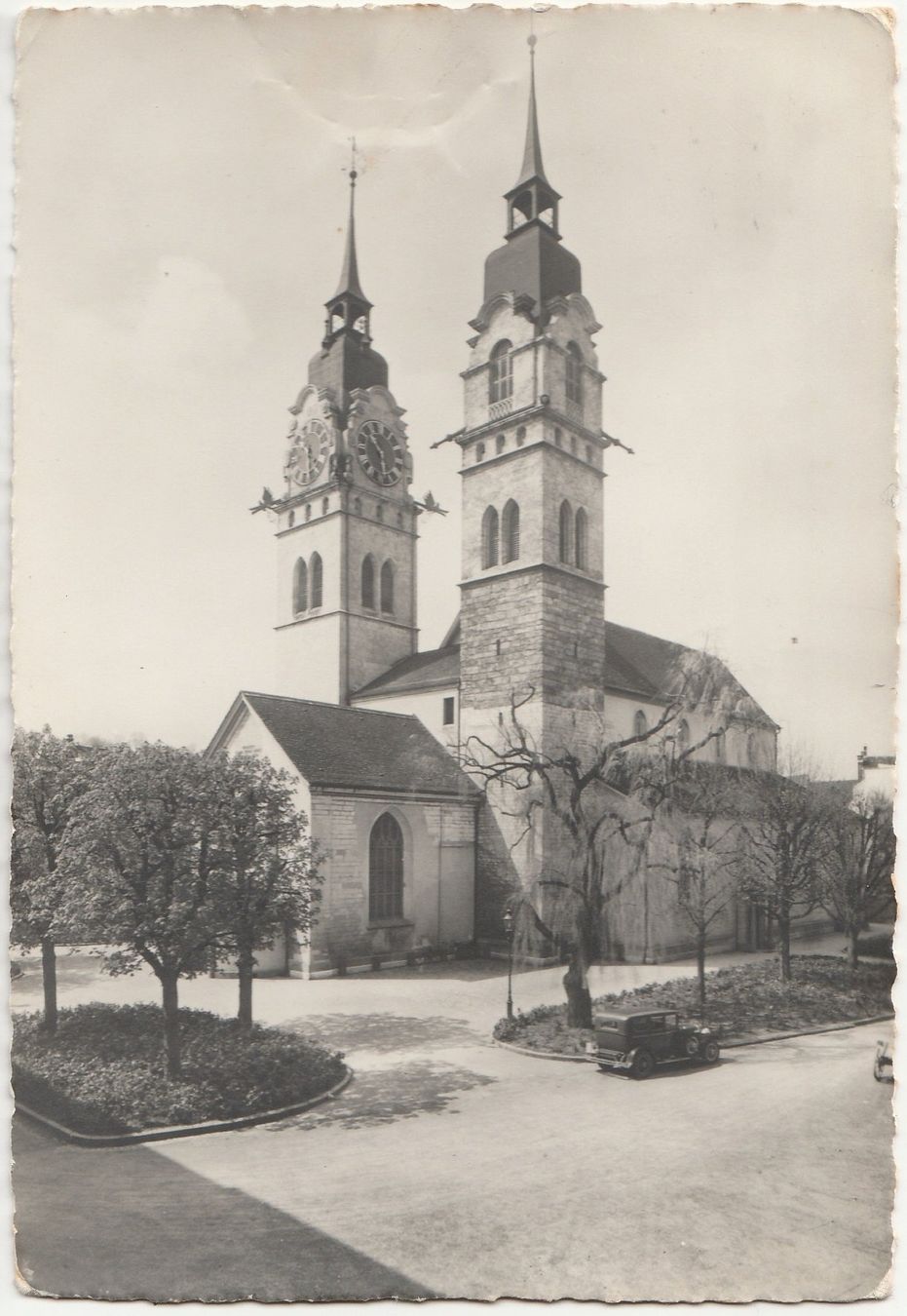 Cartoline postali: Winterthur,  Stadtkirche  und  Chur St. Martinskirche – Usato da Fällanden venduto da Blausegelfliege