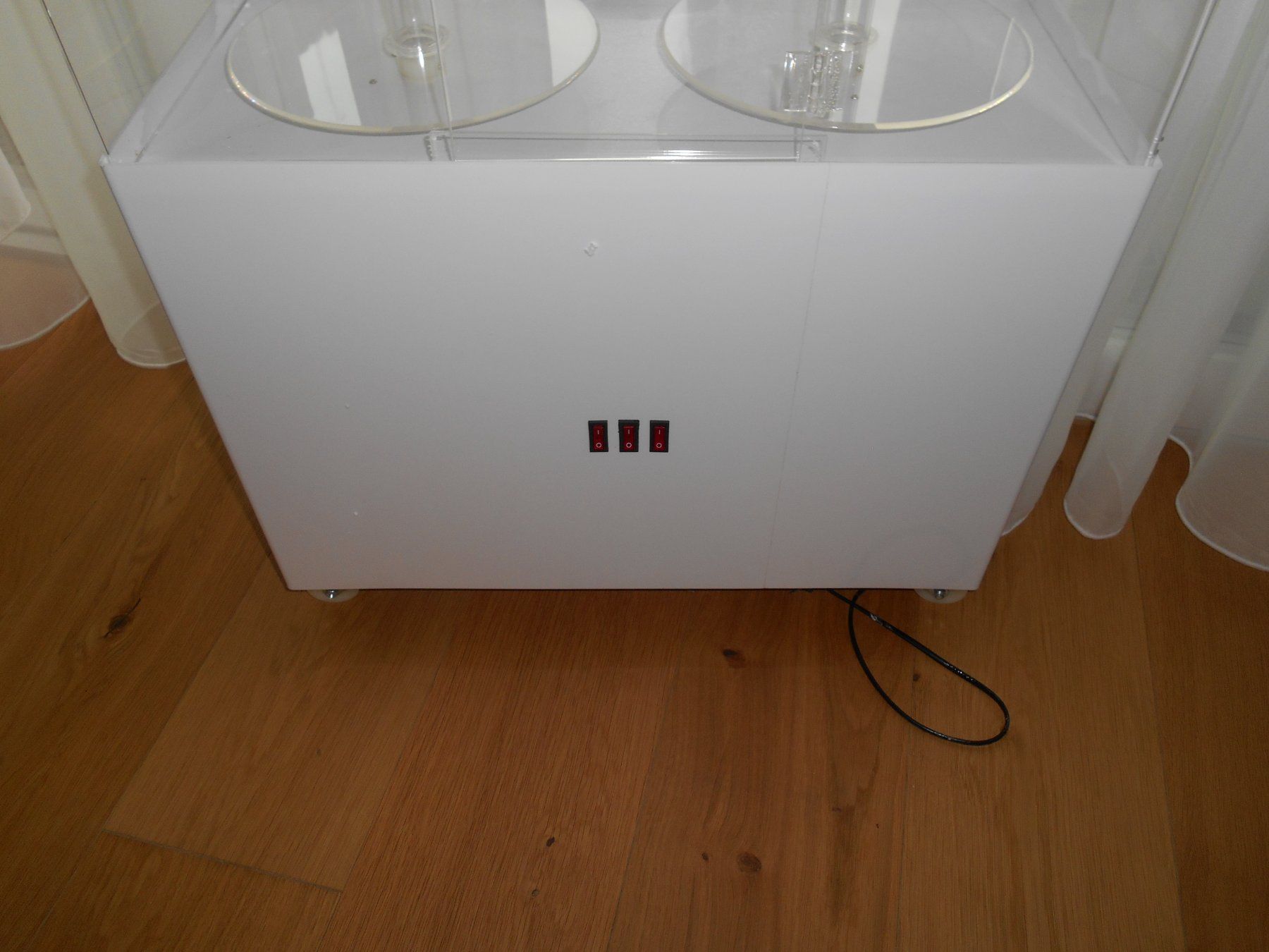 Vitrinen: vitrine – Neu (gemäss Beschreibung) aus Nussbaumen AG von Zahnpasta01 3