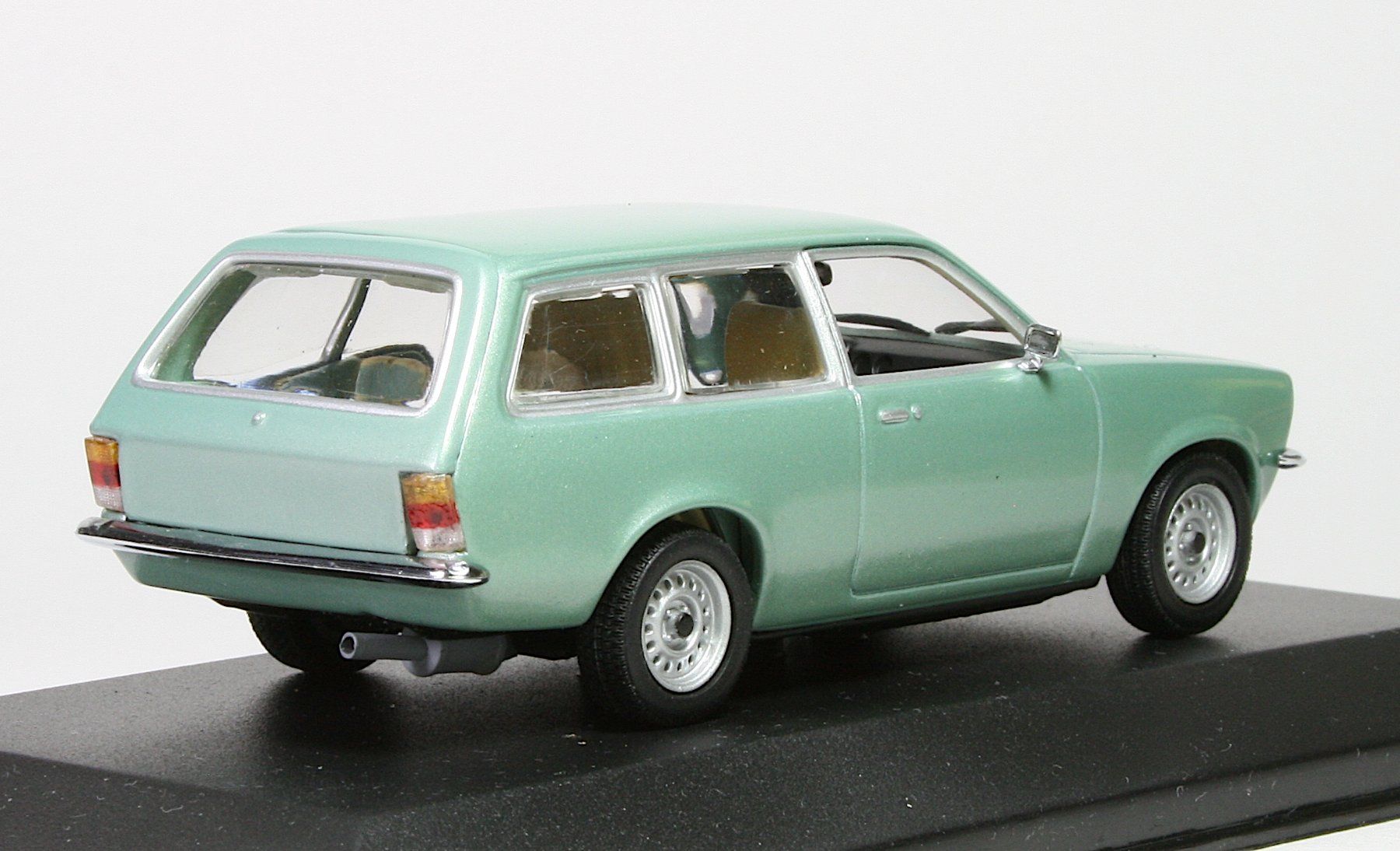 Minichamps Modellautos: Opel Kadett C Caravan, met. grün – Neu (gemäss Beschreibung) aus Elsau von Peekay8 2