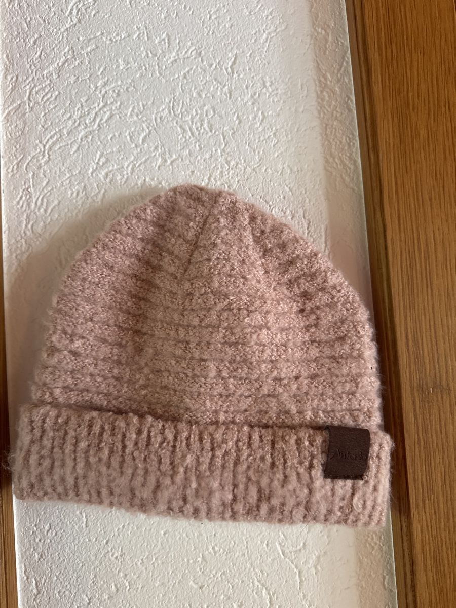 Copricapi, berretti & cappellini: Mütze Beanie – Usato da Rohrbachgraben venduto da kae_5lhf