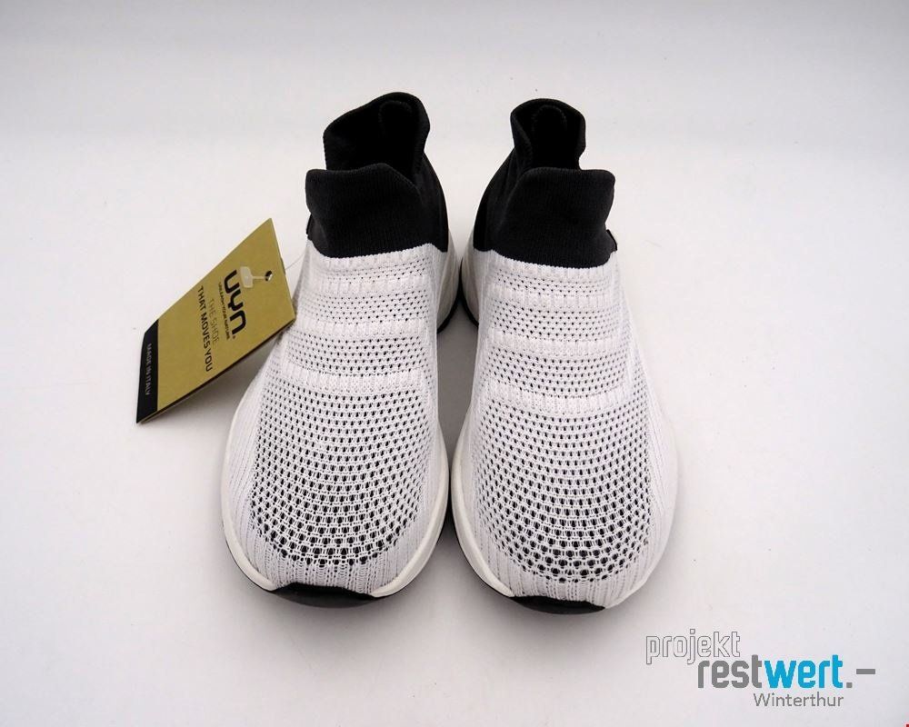 UYN Scarpe da donna: UYN FREE FLOW MASTER, WHITE/GREY, GR. 35 – Nuovo (secondo la descrizione) da Winterthur venduto da Restwert_Winterthur