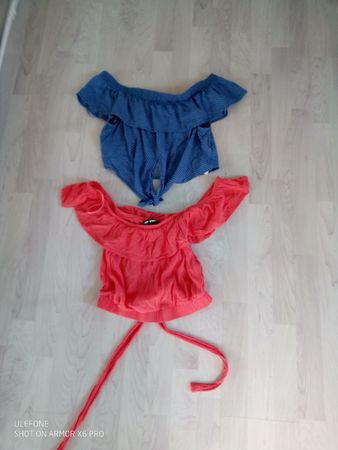 Sommer Set: 2 schulterfreie Tops, Grösse M, neuwertig