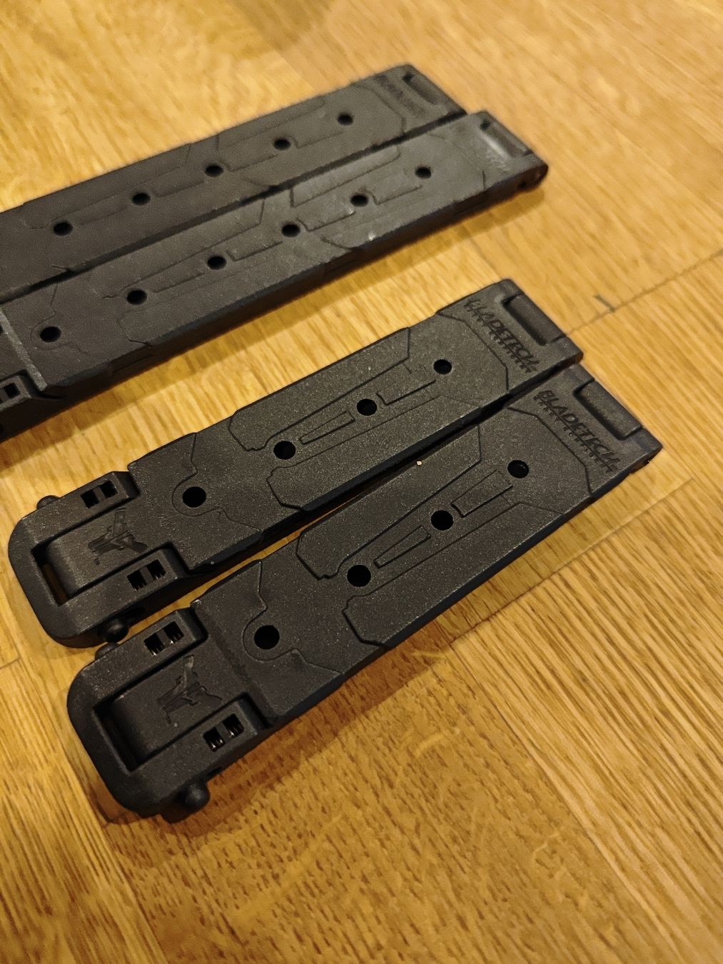 Tiro a segno: Molle-Lok von Bladetech – Usato da Wittenbach venduto da stefange 1