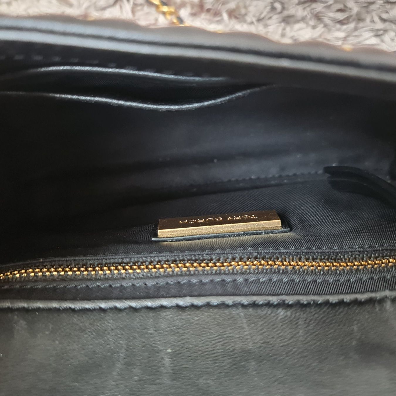 Tory Burch Borse da donna: Tory Burch sac bandoulière Fleming Mini Stud Convertible – Usato da Renens VD venduto da del_t2kx 4