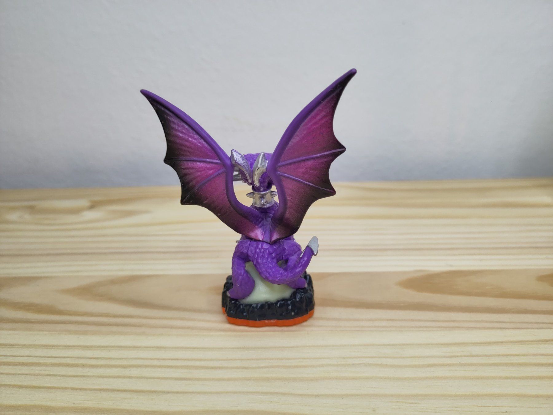 Statuette: Skylanders Figur - Spyro's Adventure : Cynder – Usato da Zug venduto da RepTCG 2