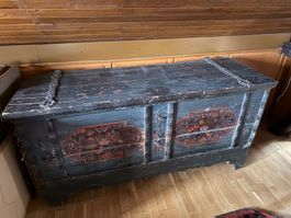 Antike Truhe Holztruhe aus Wohnungsauflösung