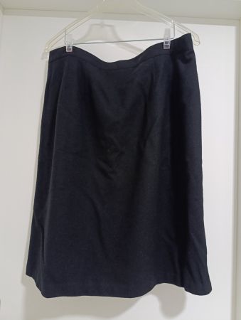 Jupe noire en laine