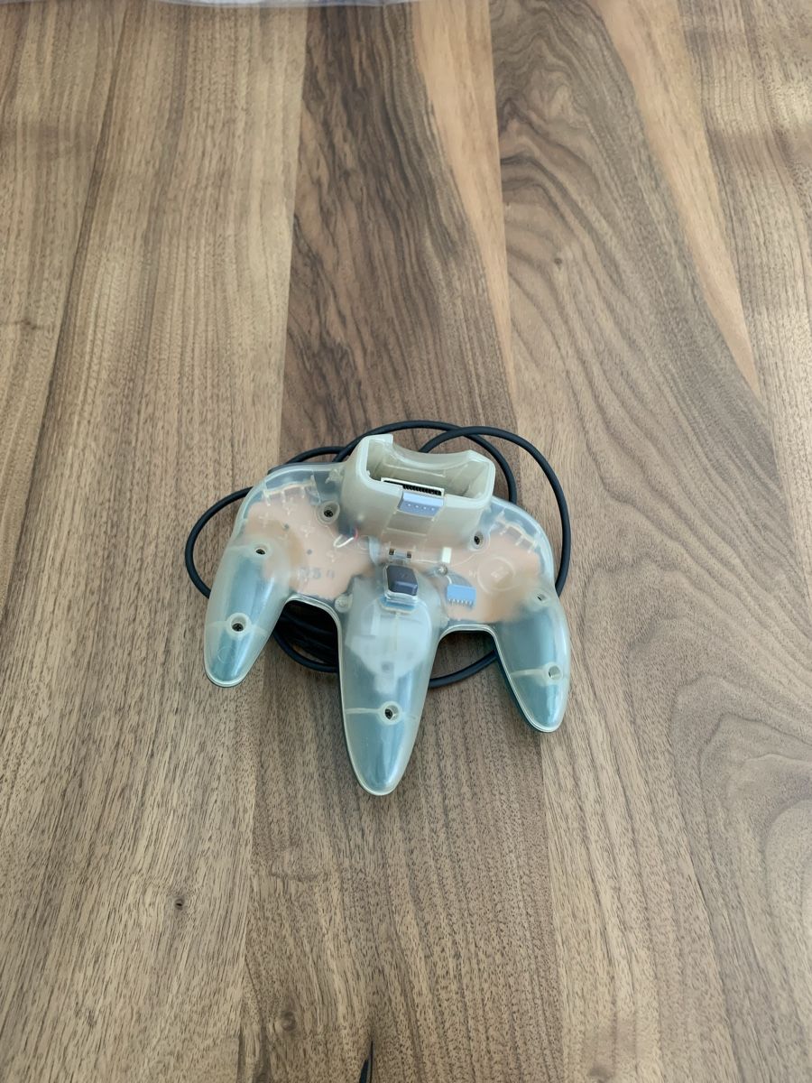 Controller: Original Nintendo 64 Controller Clear Blue – Usato da Sargans venduto da Znibi 1