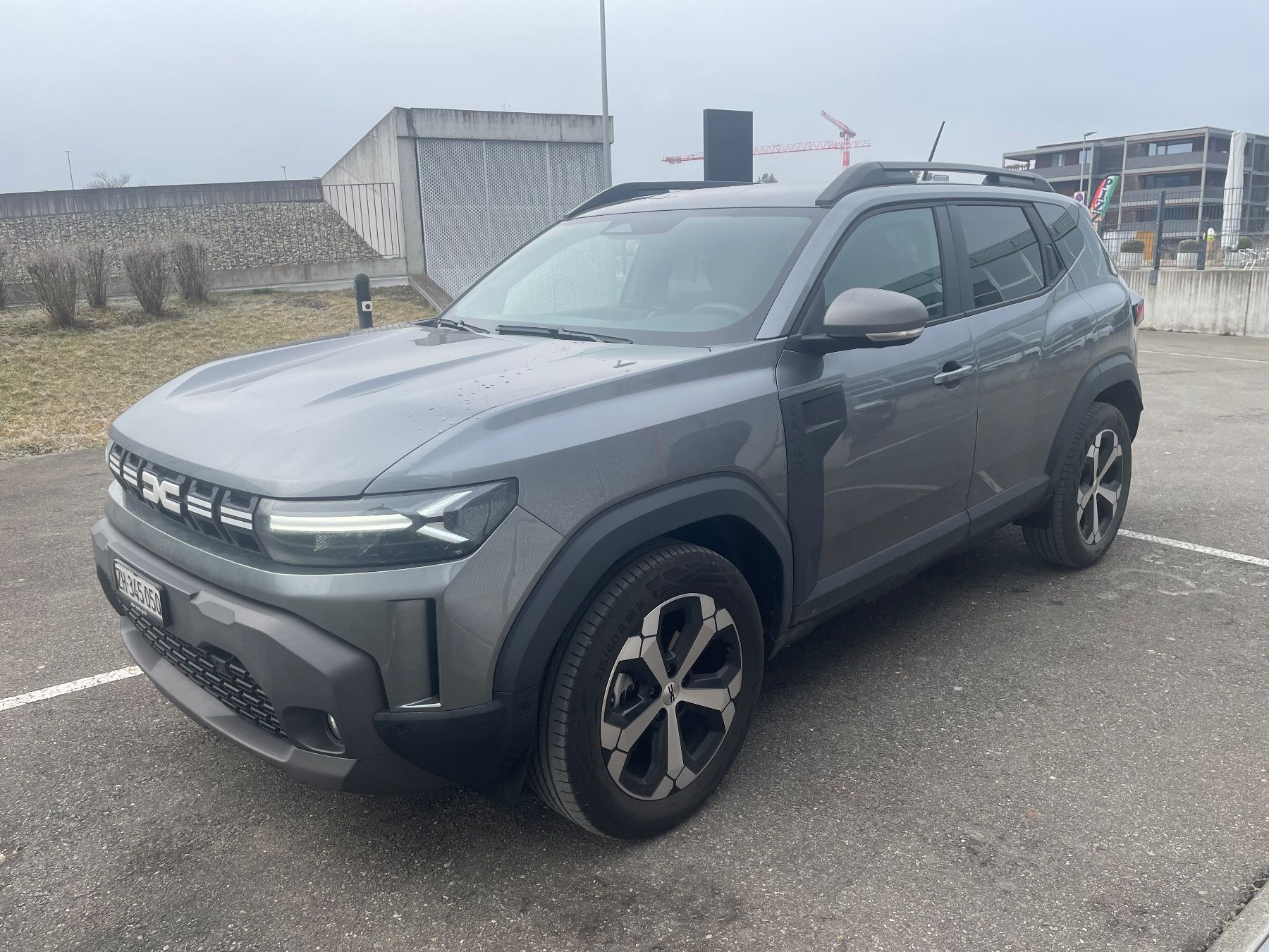 Dacia Automobili: Dacia Duster HEV 140 Journey – Usato da Bülach venduto da ble_26ph