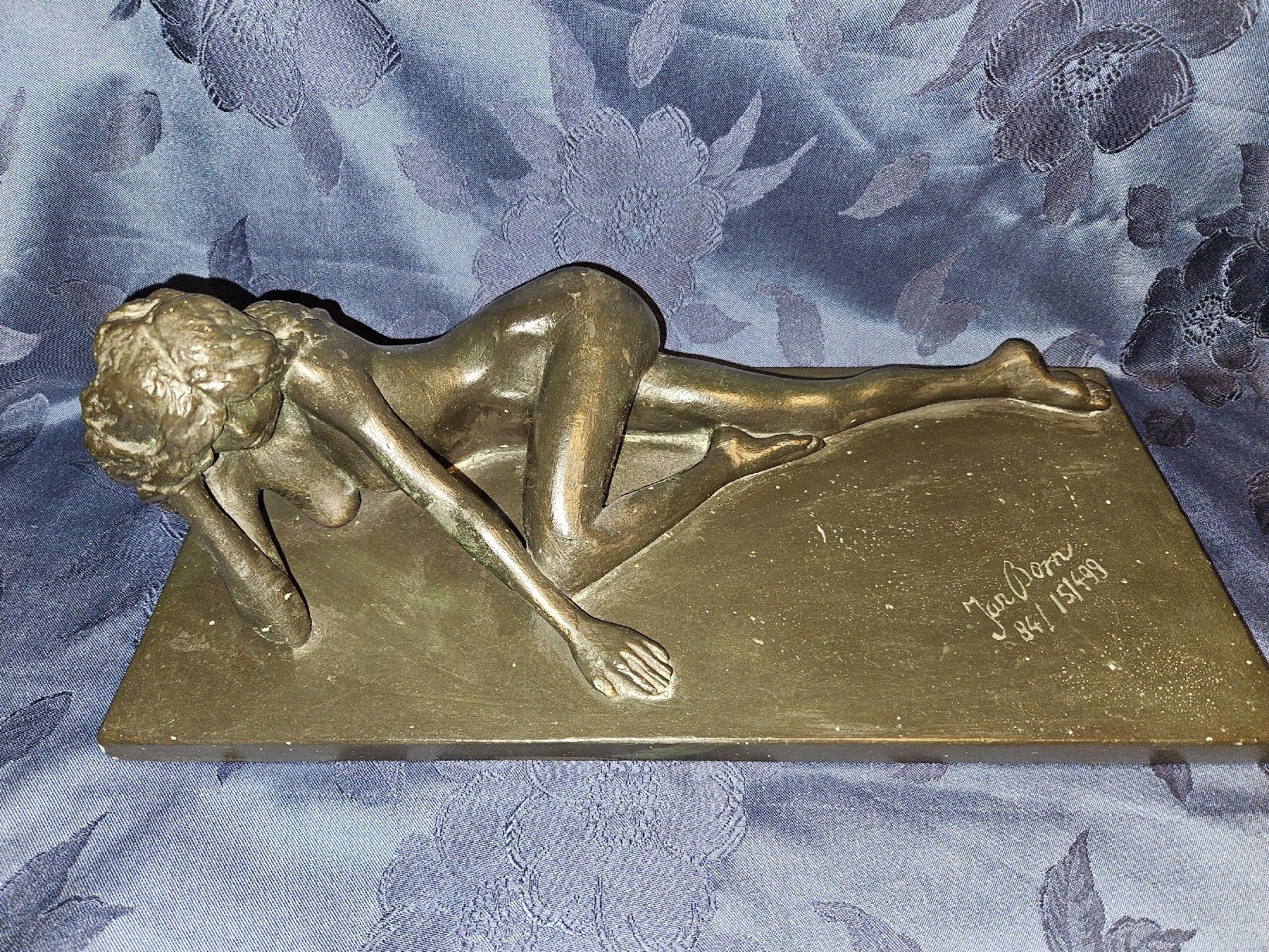 Skulpturen & Statuen: Büsthe Frau Jan Born 84 – Gebraucht aus Kriens von gra_fhn7 4