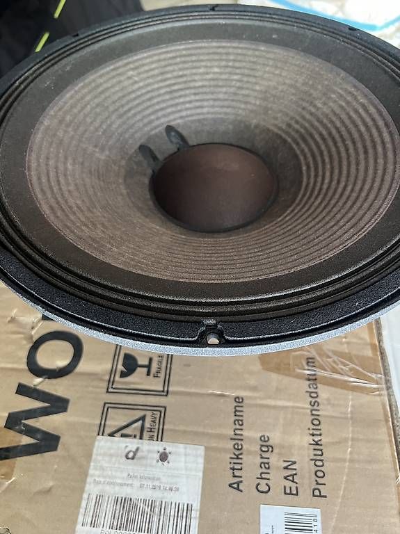 Casse acustiche: Jbl Lautsprecher 4 stk.  – Usato da Nebikon venduto da Electrovoice10 2