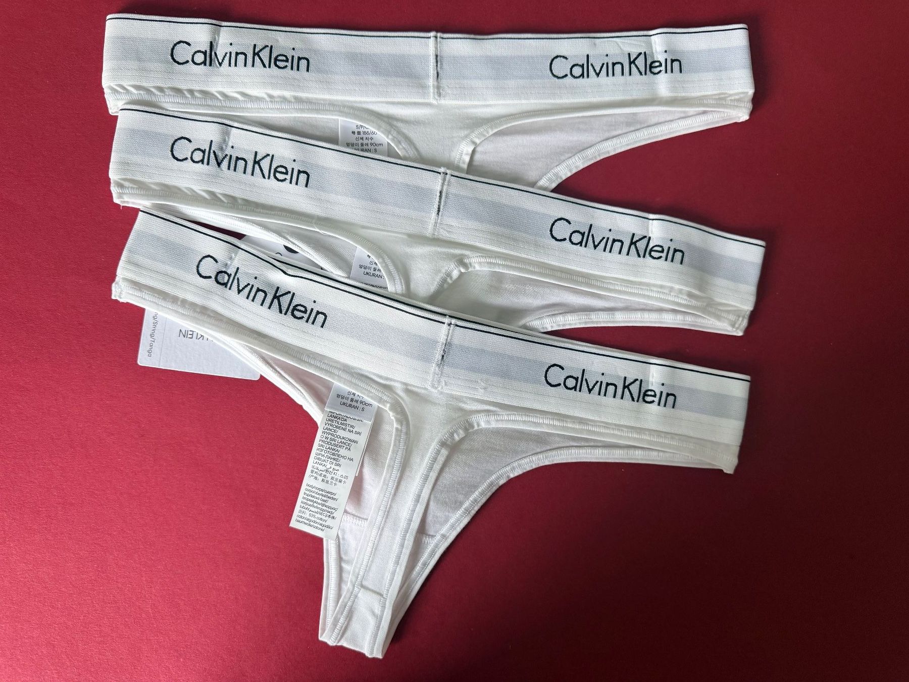 Calvin Klein Altra biancheria intima: String, CALVIN KLEIN, Grösse S, 3 Stück in Weiss – Nuovo e nell'imballaggio originale da Rudolfstetten venduto da gst_g7xl 2