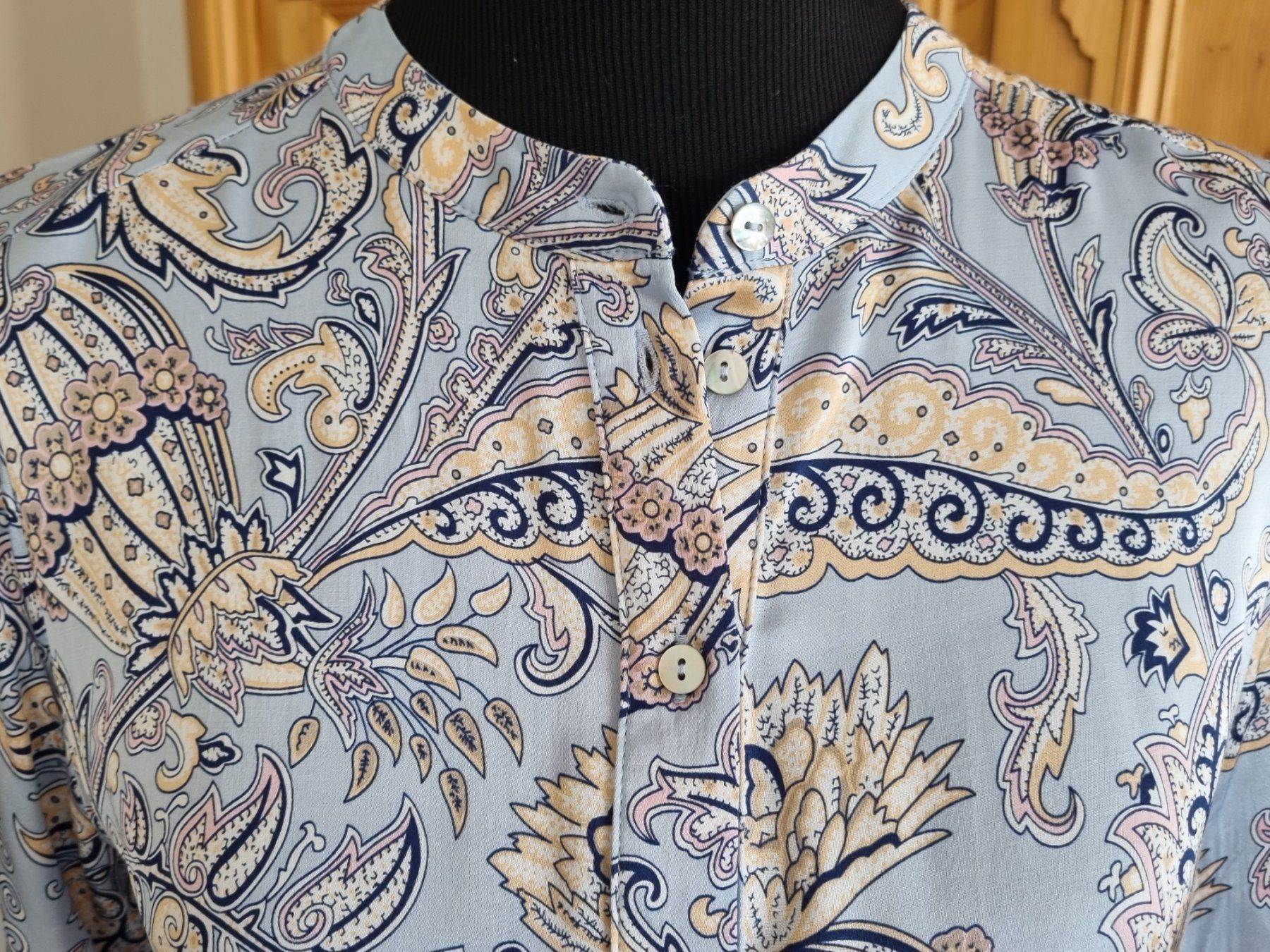 Robes: wunderschönes Kleid, Esqualo – Neuf (Voir description) à Wiesendangen par Sinhuk 2