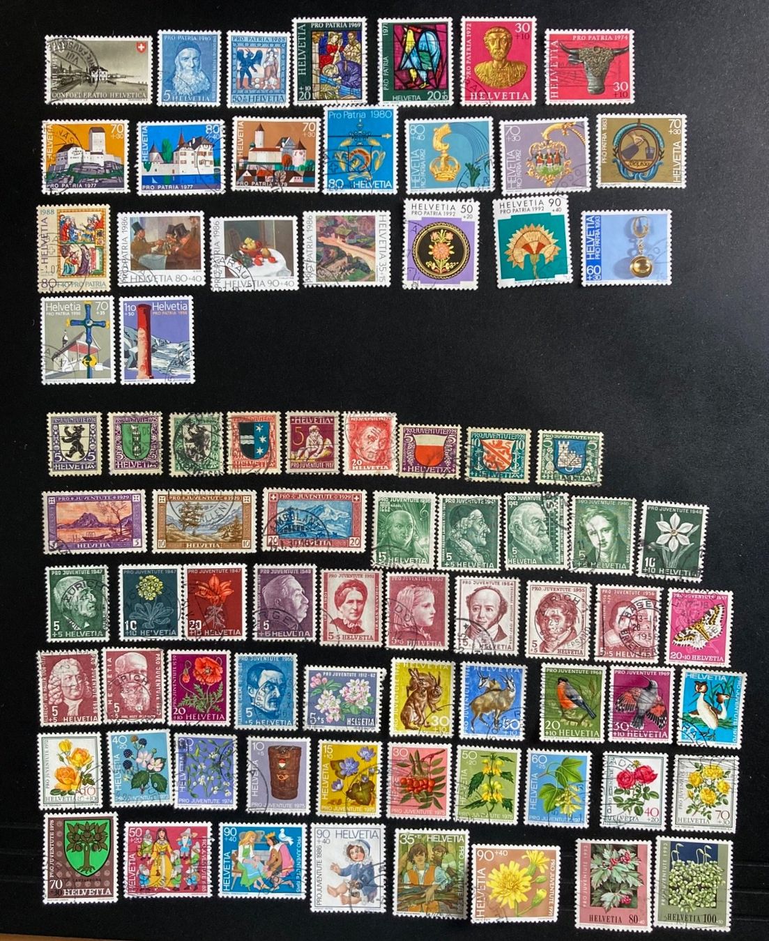 Tutti i francobolli: Schweiz, 500+ Briefmarken # – Usato da Hermetschwil-Staff venduto da sta_6fjv 7