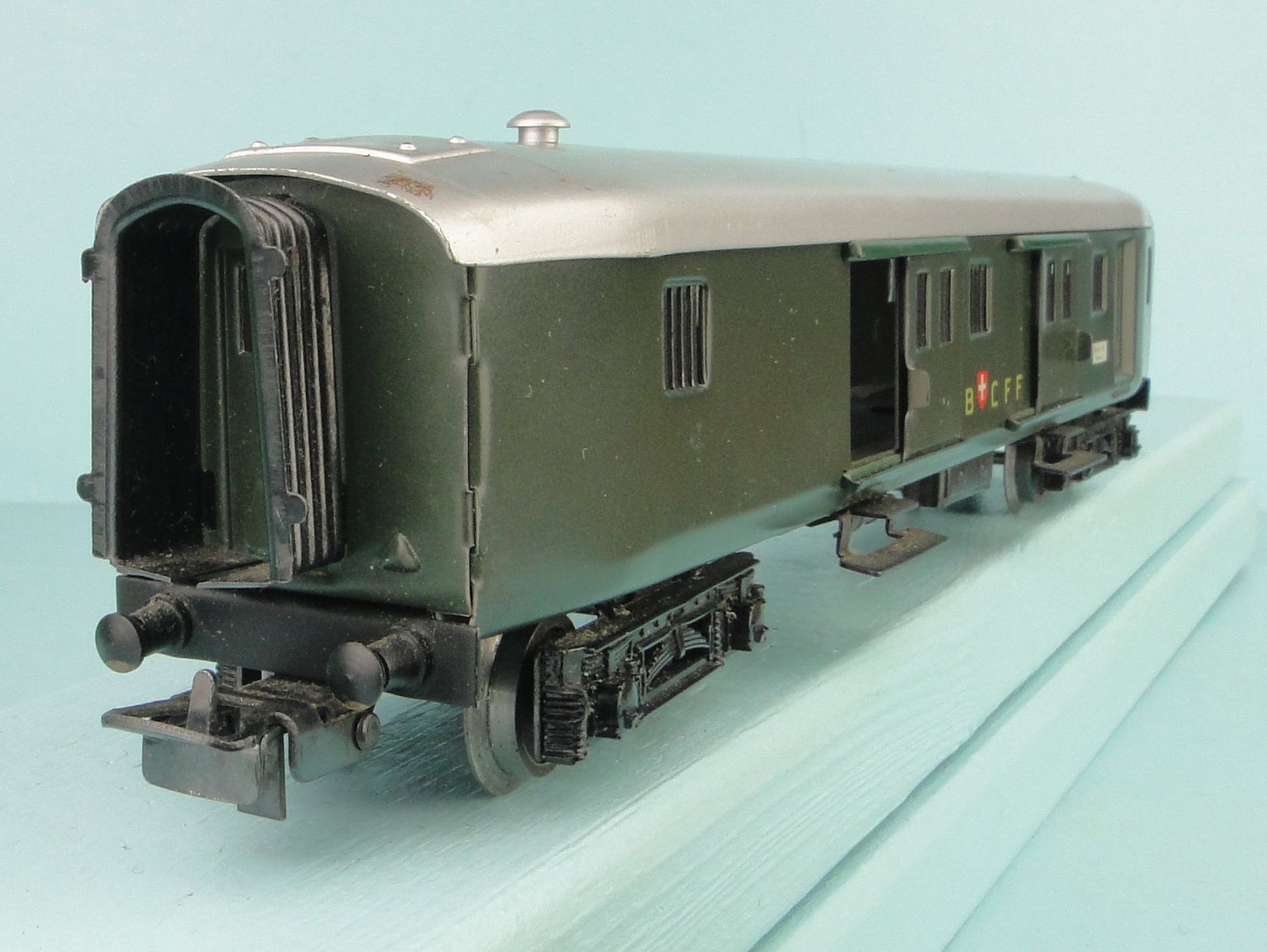 Märklin Modellini di ferrovie: Märklin 4017 SBB Gepäckwagen, Blech – Usato da Bülach venduto da cann11 6
