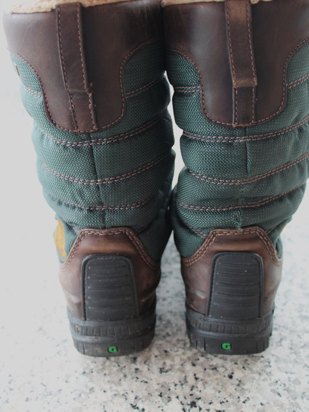 Timberland Damenschuhe: Bottes fourrées Timberland 40 – Gebraucht aus Chez-le-Bart von jasse 3
