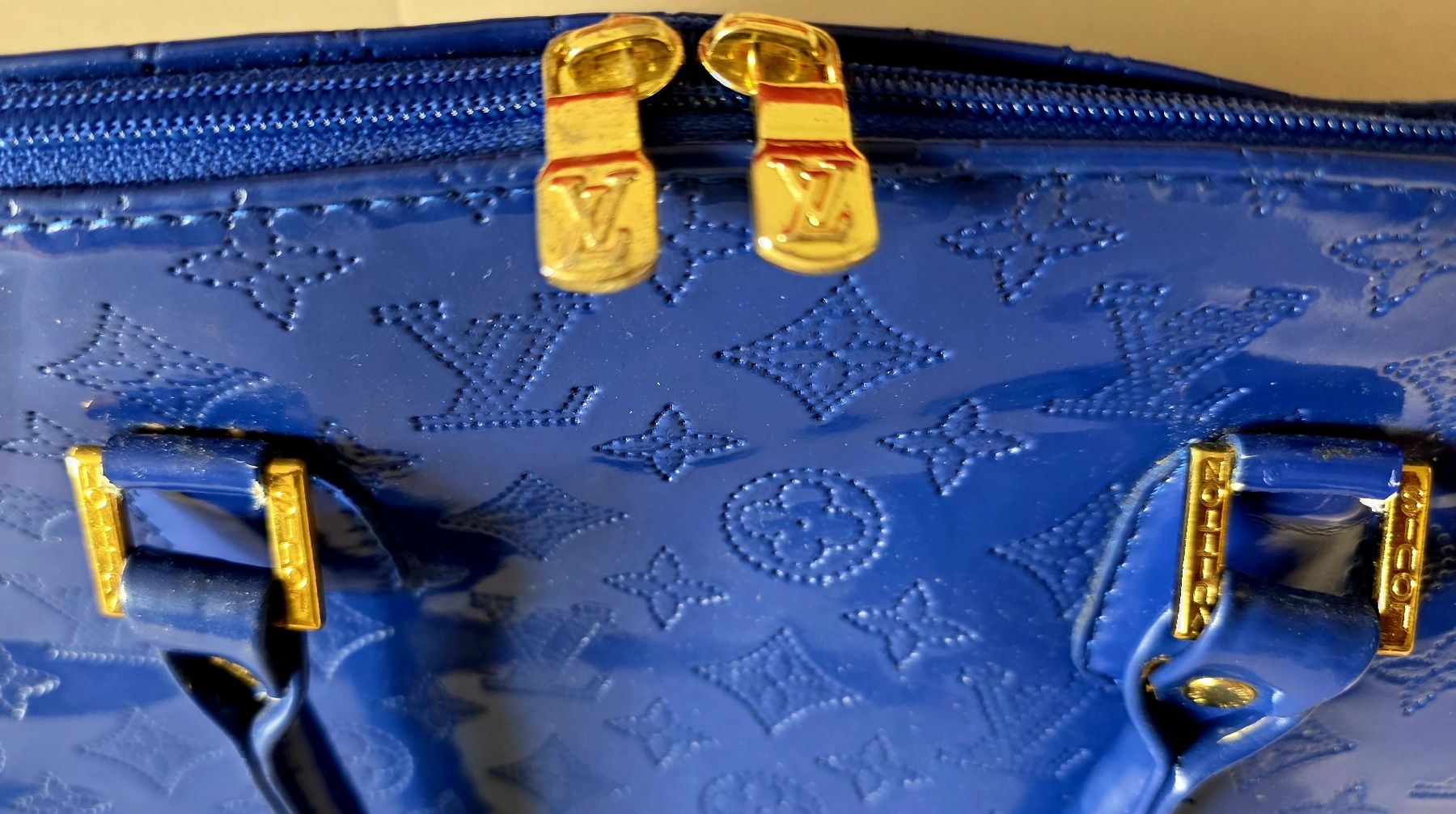 Louis Vuitton Borse da donna: Louis Vuitton tasche Blau – Usato da wetzikon venduto da Bestedienste 6